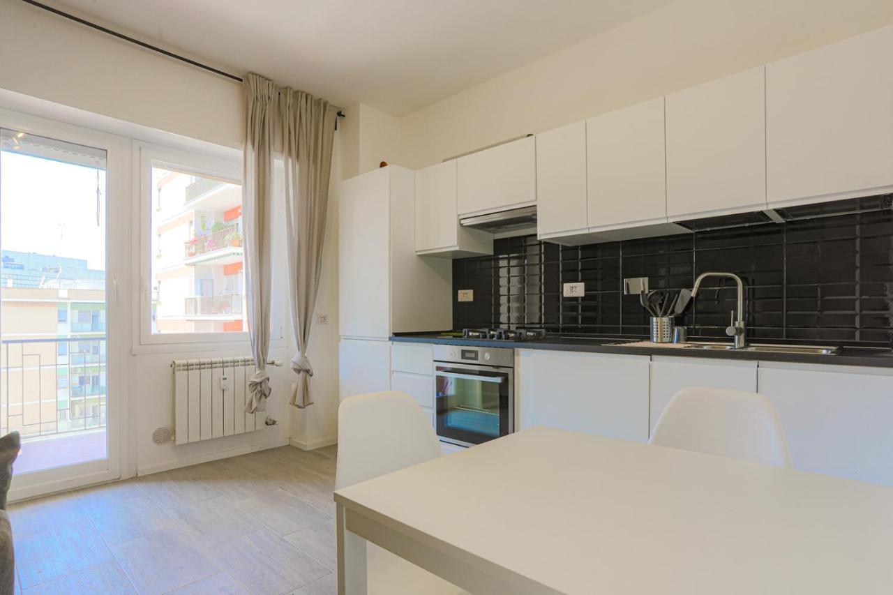 Tiburtina Flam Guest House Rzym Zewnętrze zdjęcie