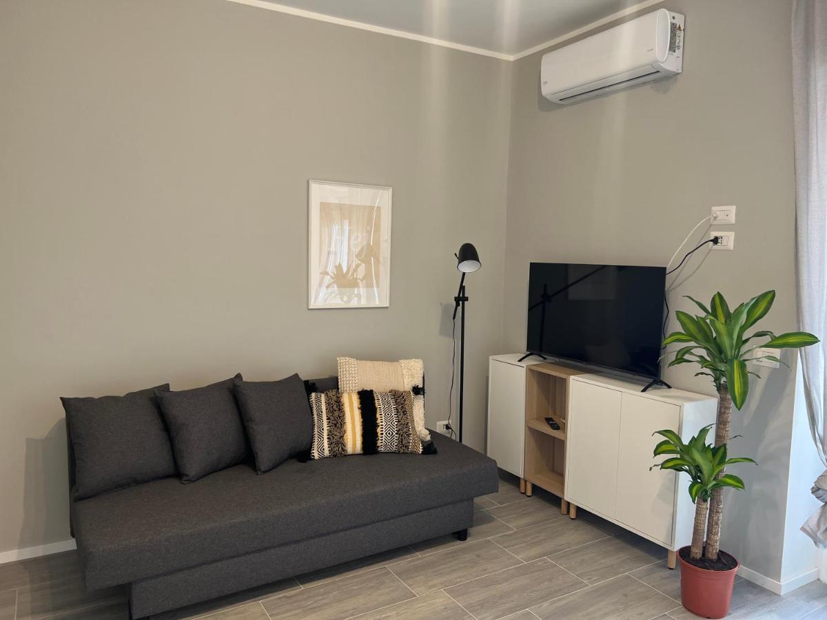 Tiburtina Flam Guest House Rzym Zewnętrze zdjęcie