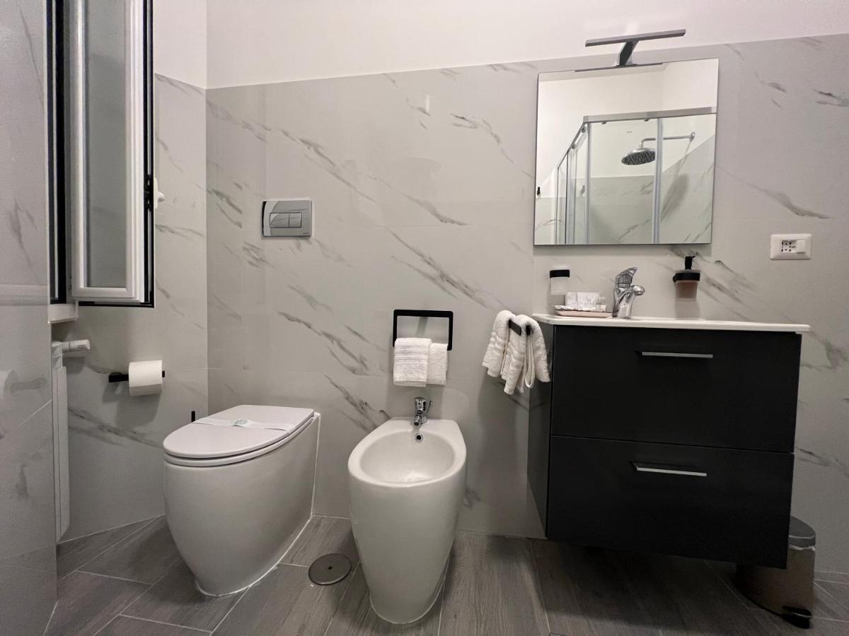 Tiburtina Flam Guest House Rzym Zewnętrze zdjęcie
