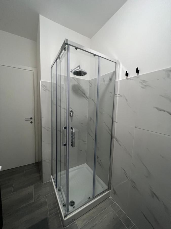 Tiburtina Flam Guest House Rzym Zewnętrze zdjęcie