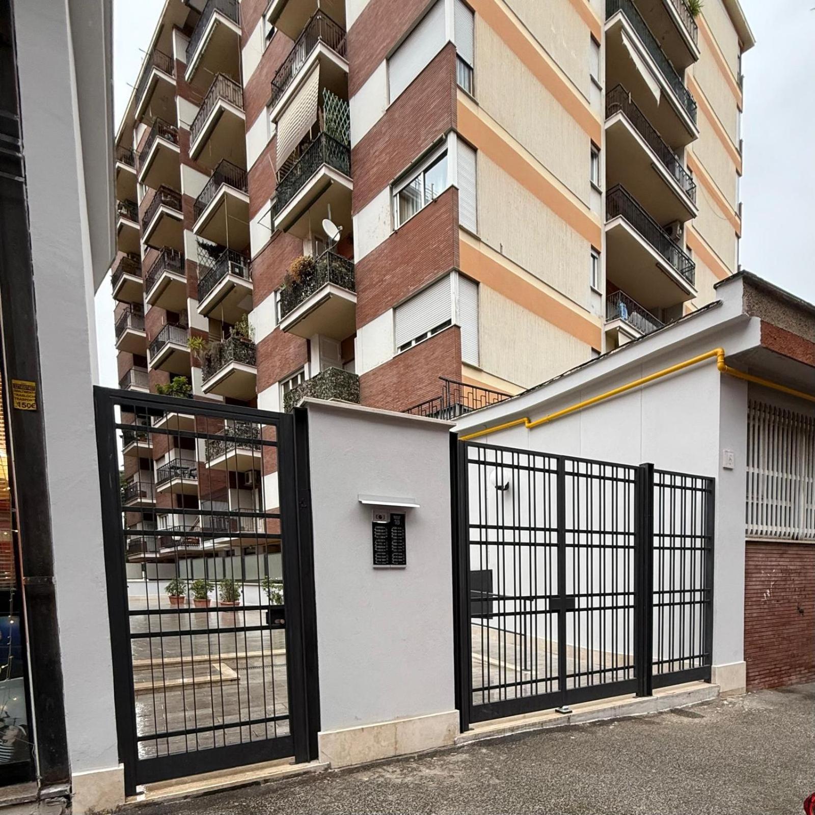 Tiburtina Flam Guest House Rzym Zewnętrze zdjęcie