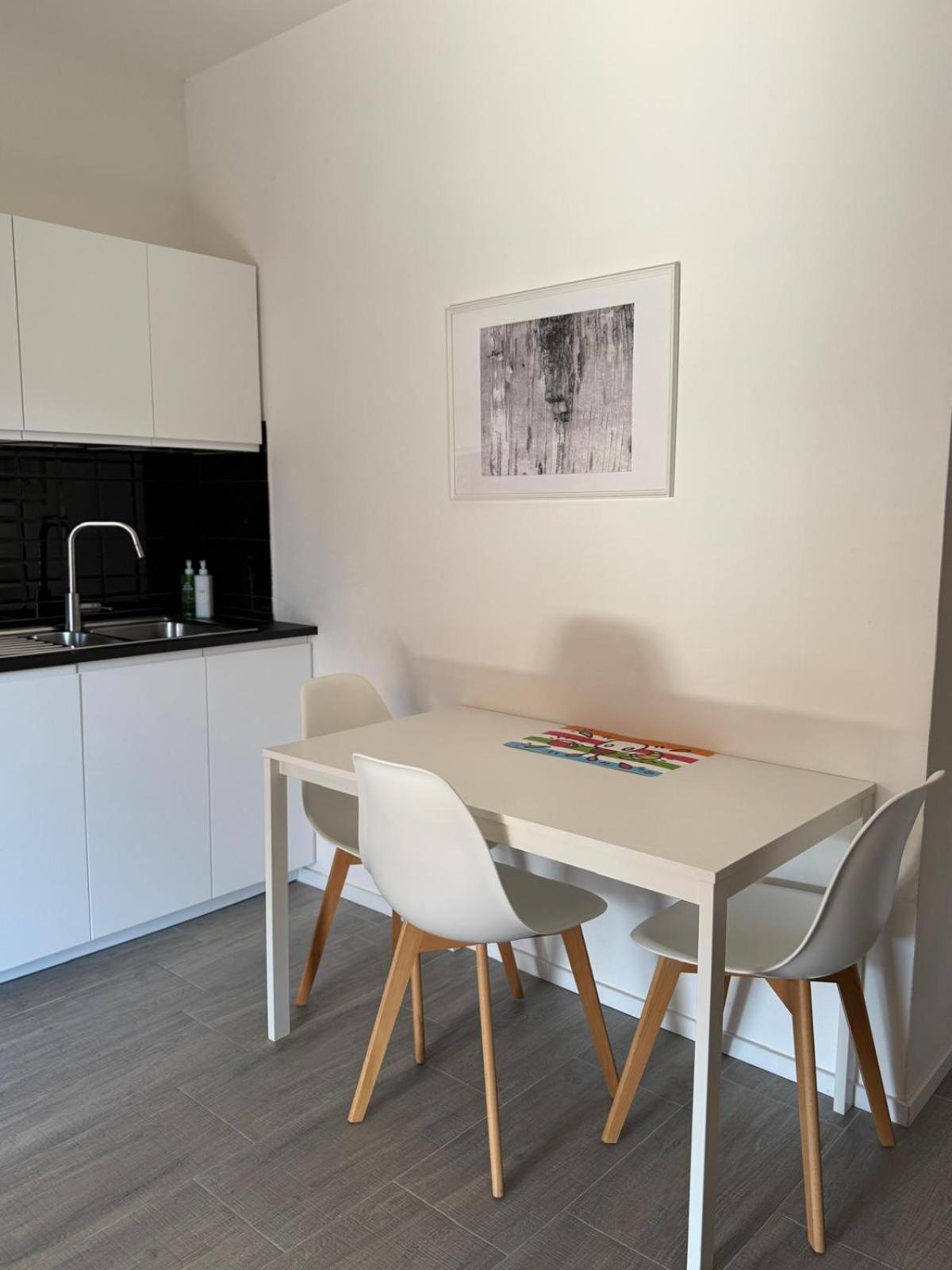 Tiburtina Flam Guest House Rzym Zewnętrze zdjęcie
